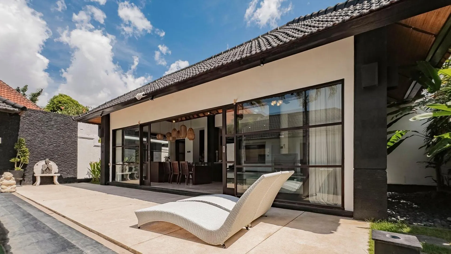 Villa Casavelo Bali Seminyak  Indonesia