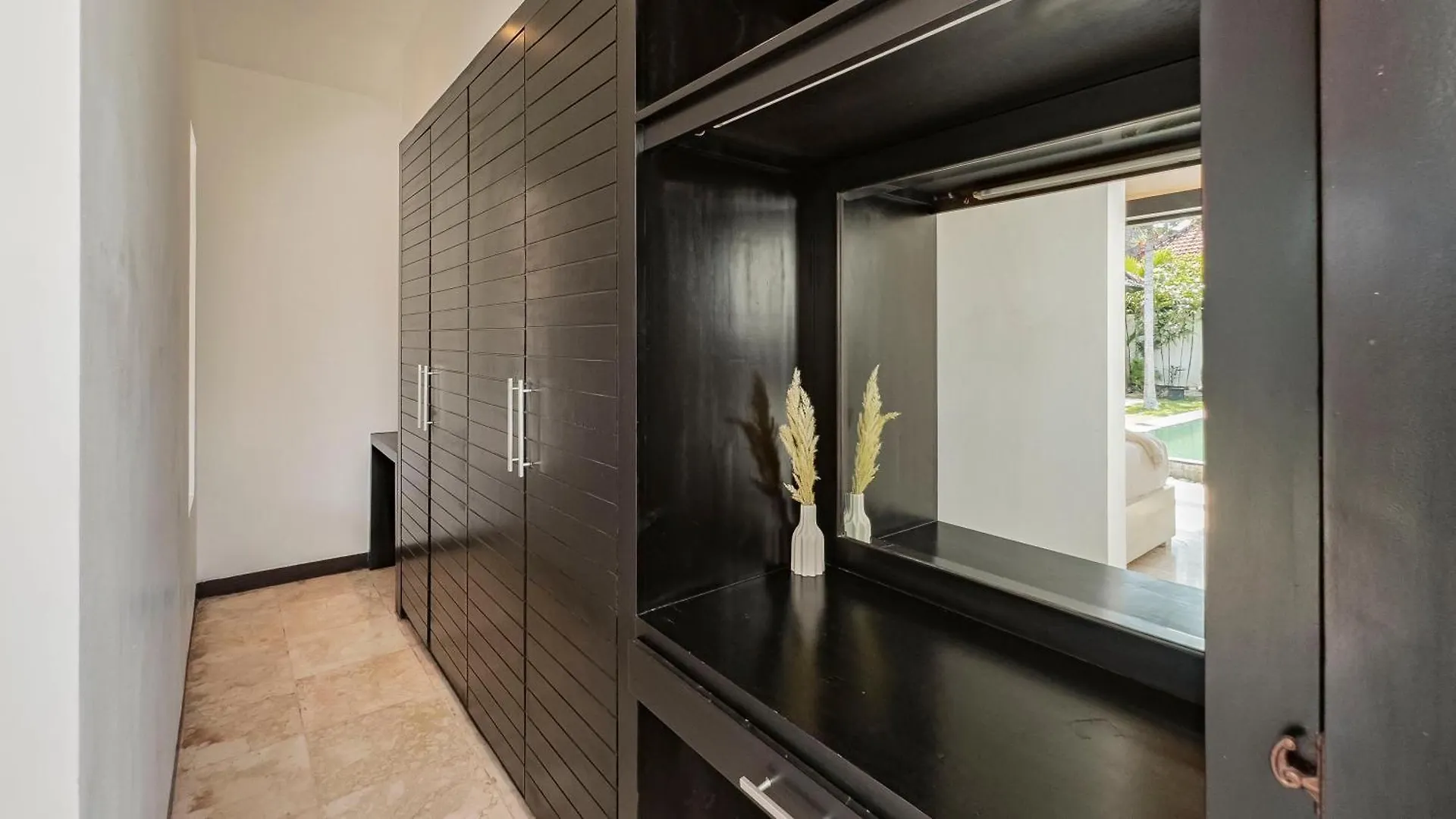 Villa Casavelo Bali سمينياك إندونيسيا