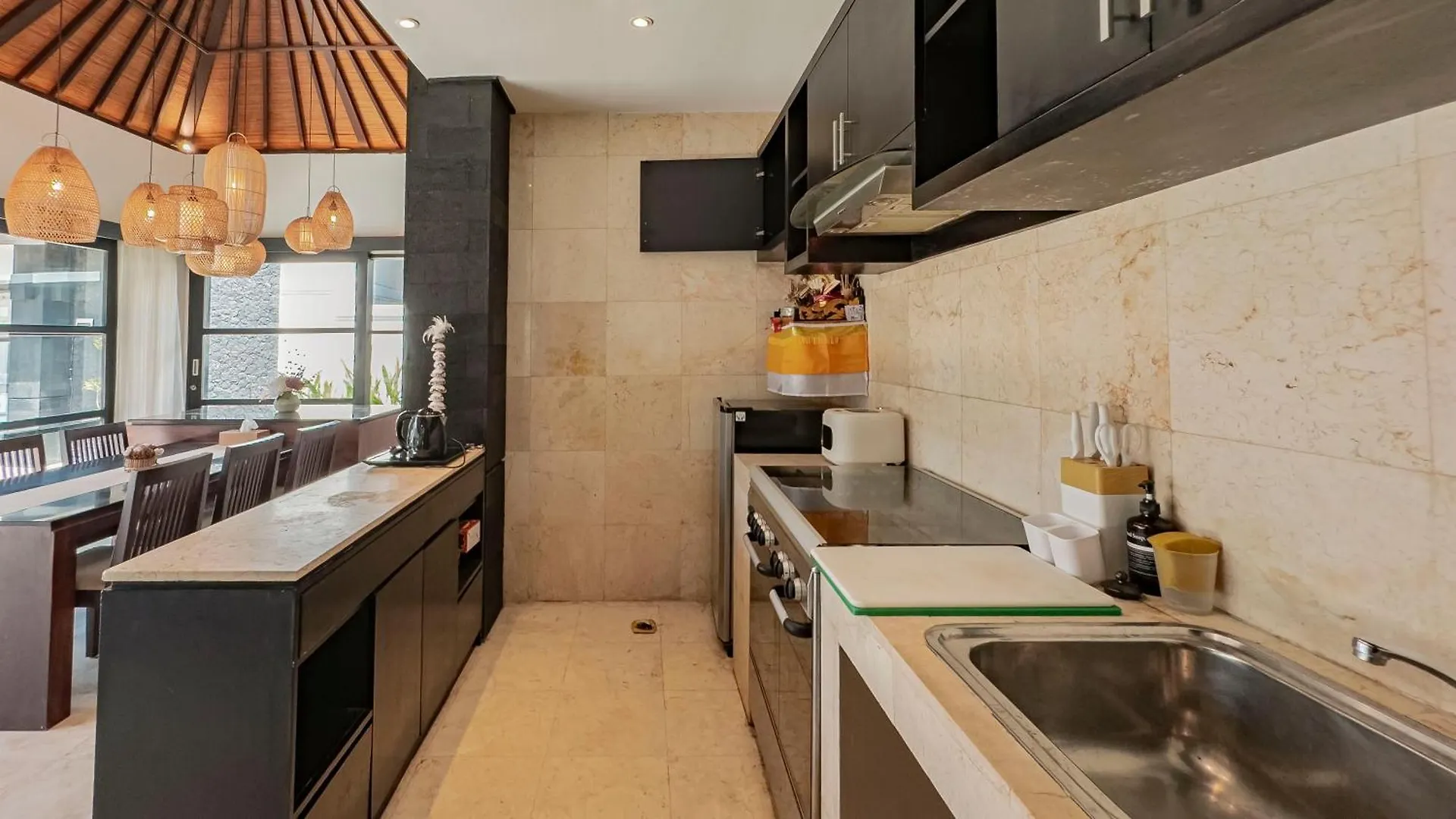 Villa Casavelo Bali سمينياك 0*,
