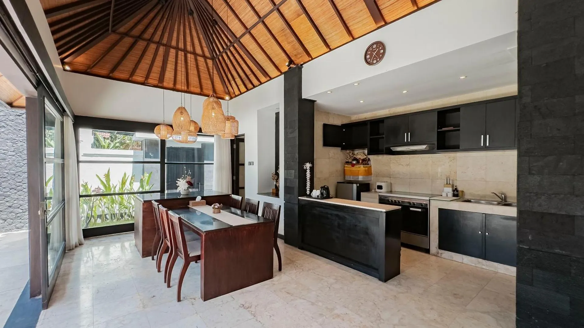 Villa Casavelo Bali سمينياك 0*,